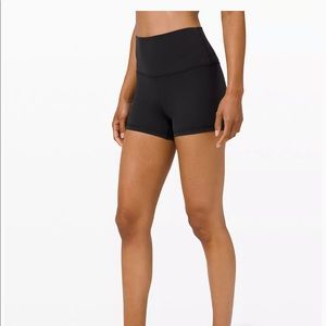 lululemon Aligh High Rise Short 4”